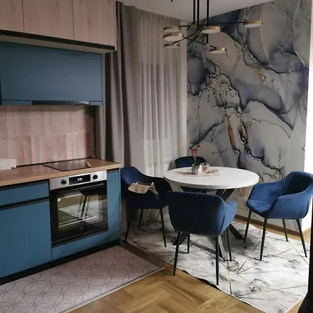 アパート Gold Lux *